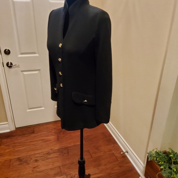 St. John EVENING Collection Black Jacket - Picture 5 of 5